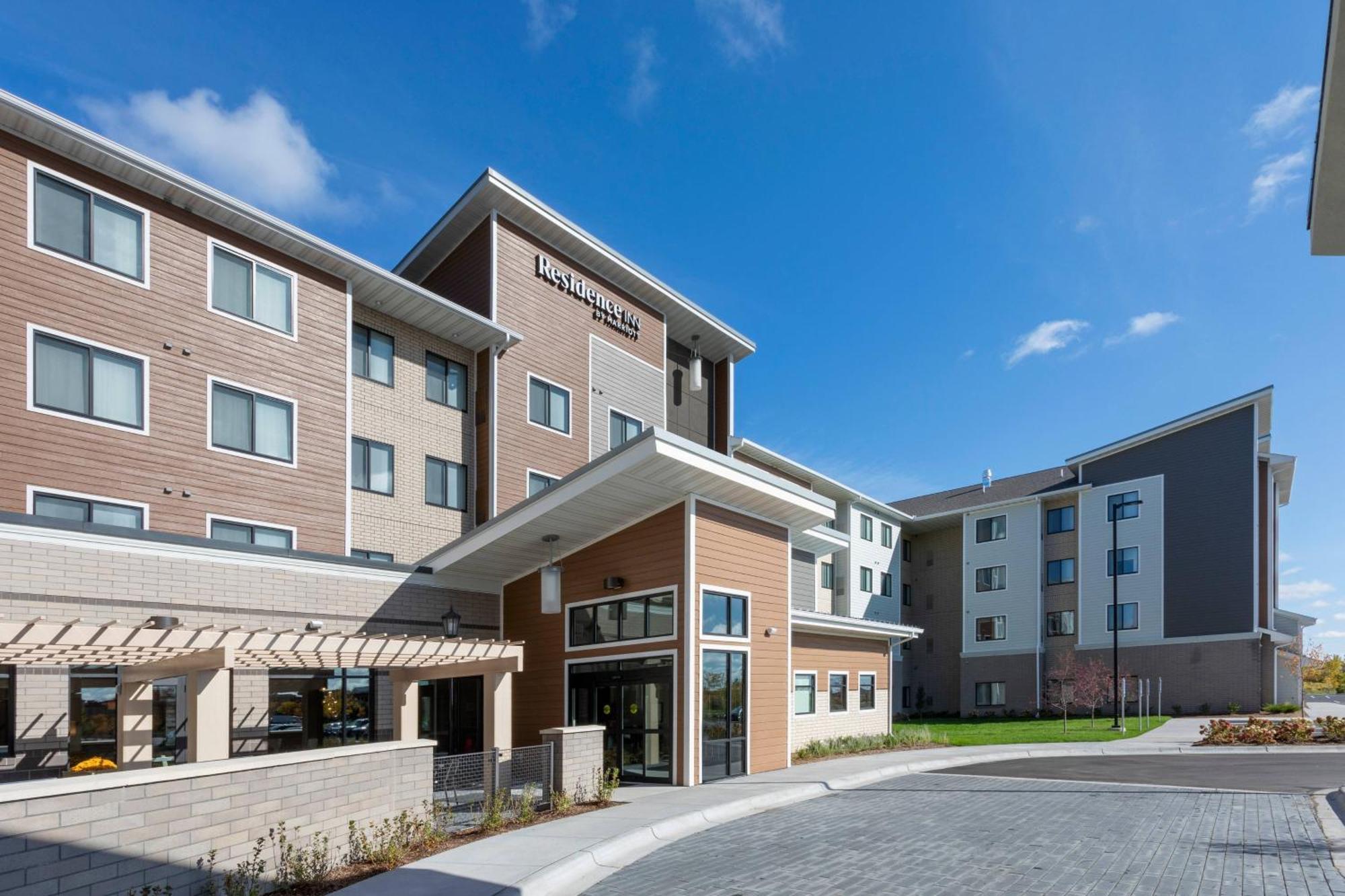 Residence Inn Minneapolis Maple Grove/Arbor Lakes מראה חיצוני תמונה